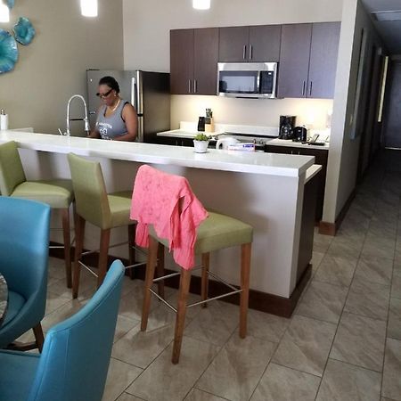 Dawn Beach Club Luxury Apartment エクステリア 写真