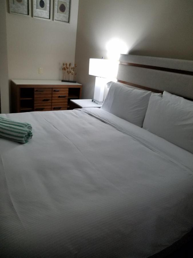 Dawn Beach Club Luxury Apartment エクステリア 写真